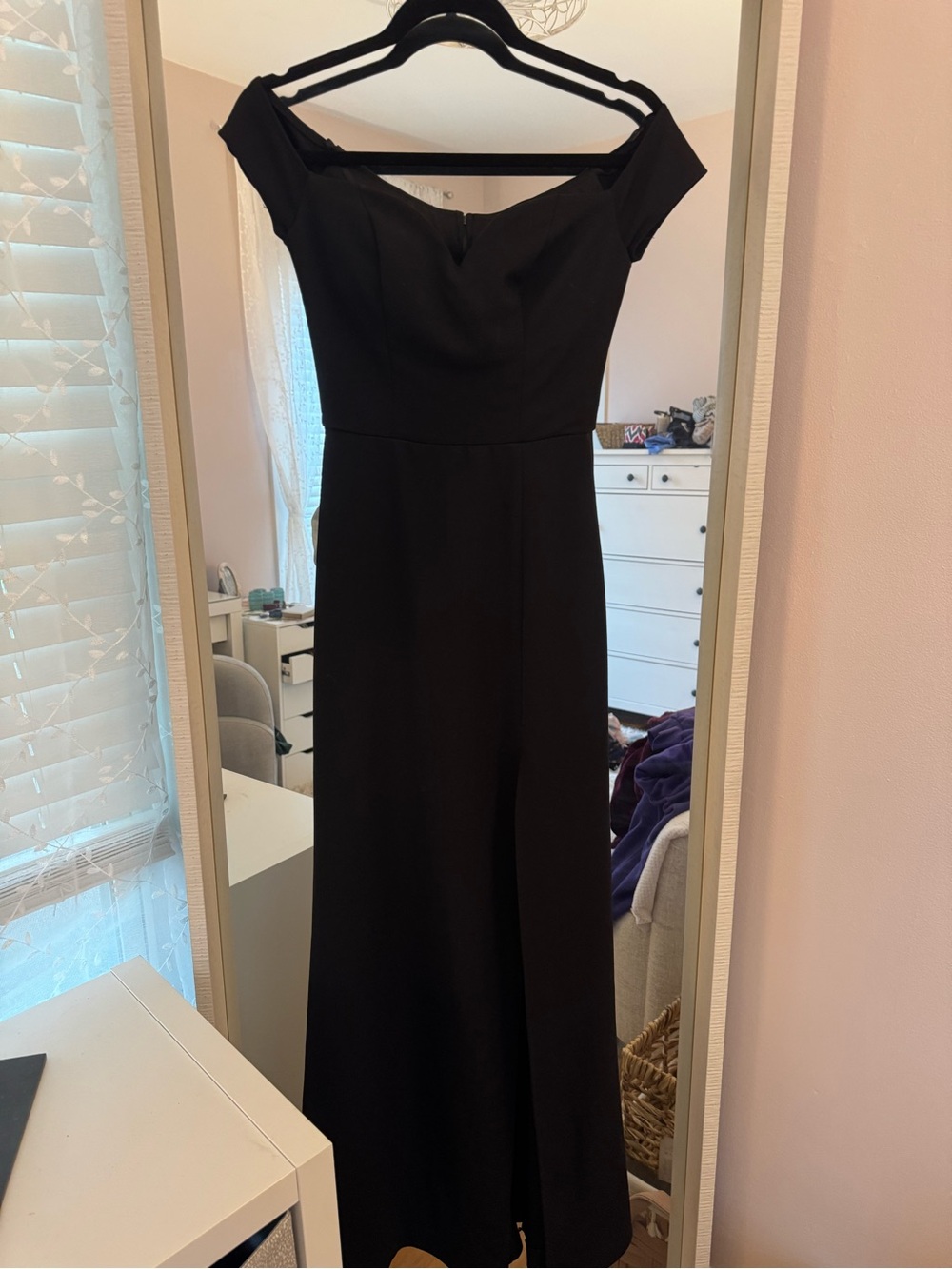 Windsor Black One-Shoulder Evening Gown